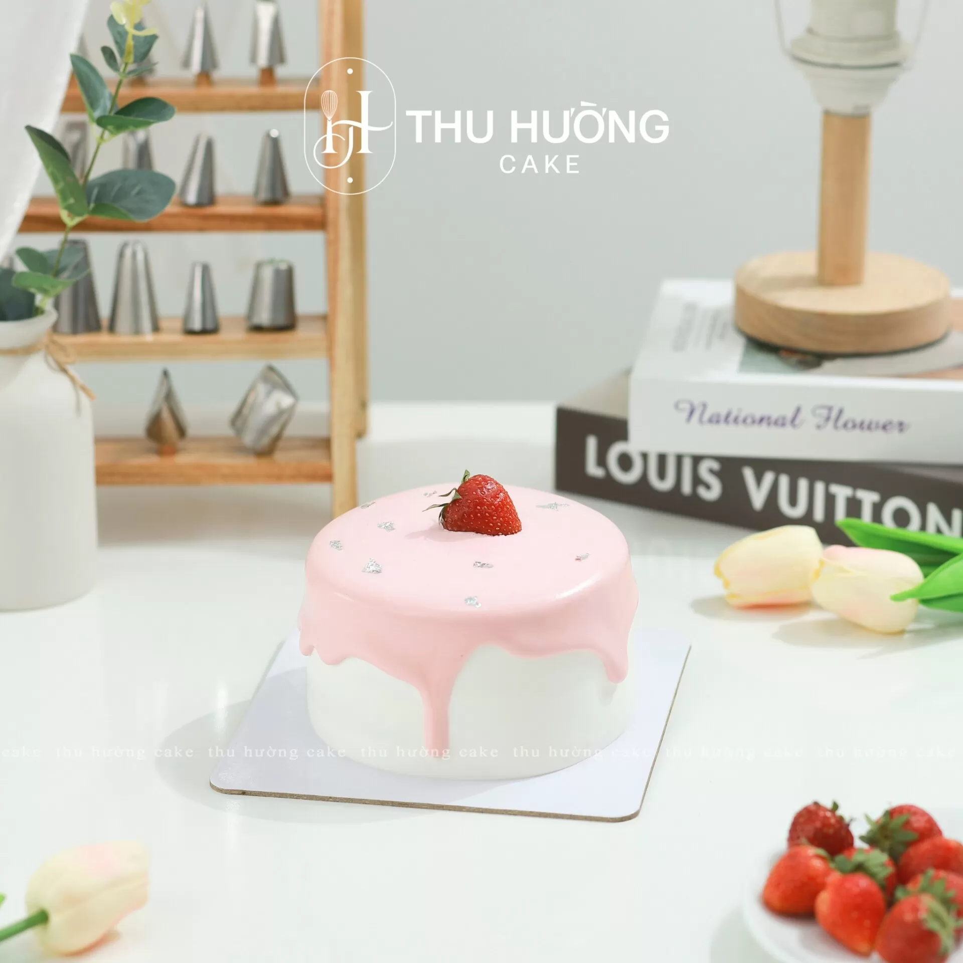 Bánh Kem Chảy Tone Hồng Cute