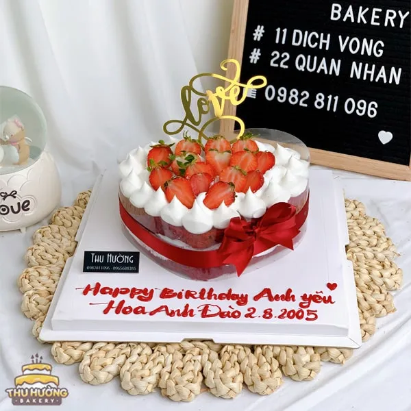 Bánh sinh nhật ngược tim red velvet