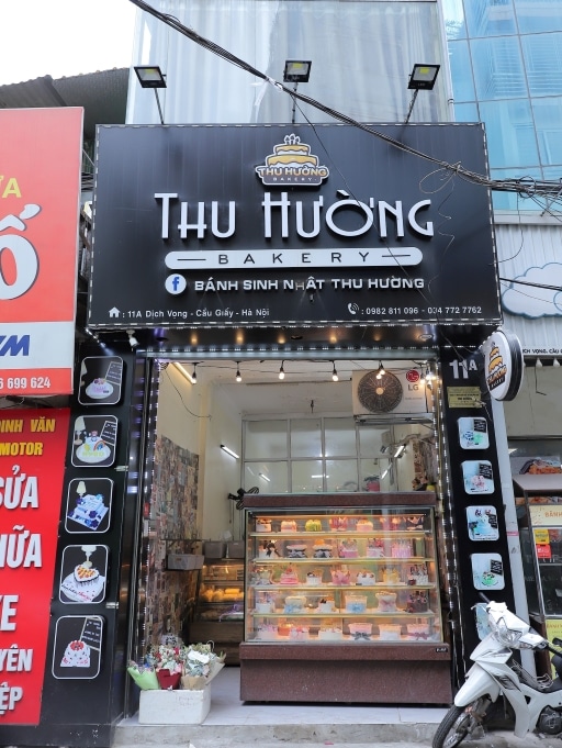 Đặt bánh sinh nhật theo yêu cầu tại Thu Hường Cake