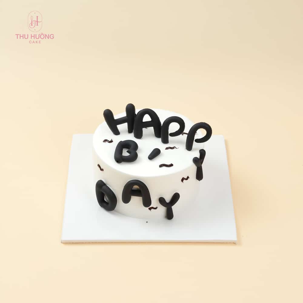 Mẫu bánh gato trang trí Happy Birthday độc đáo