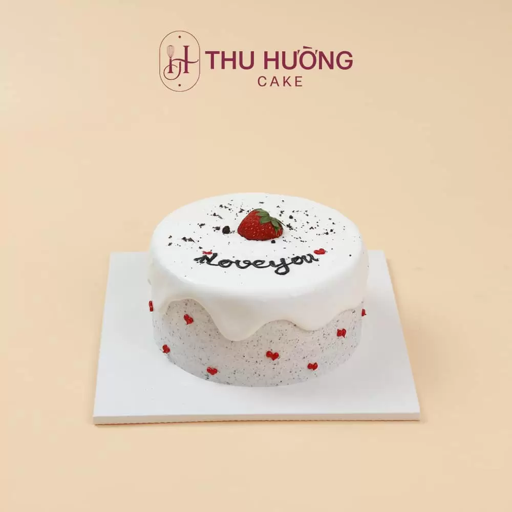 Hoặc Cũng Có Thể Viết Chữ “i Love You” đơn Giản Lên Bánh