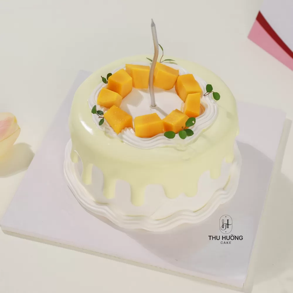 Bánh sinh nhật xoài kết hợp kem chảy