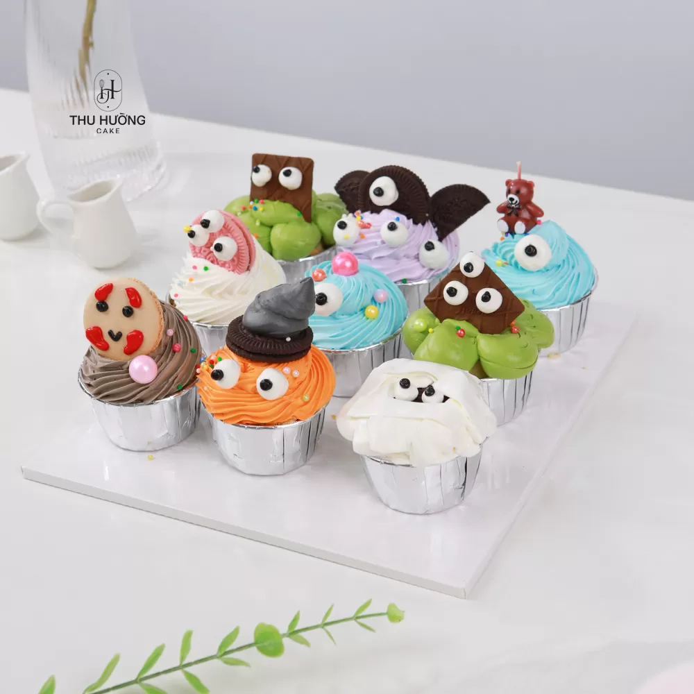 Bánh cupcake halloween